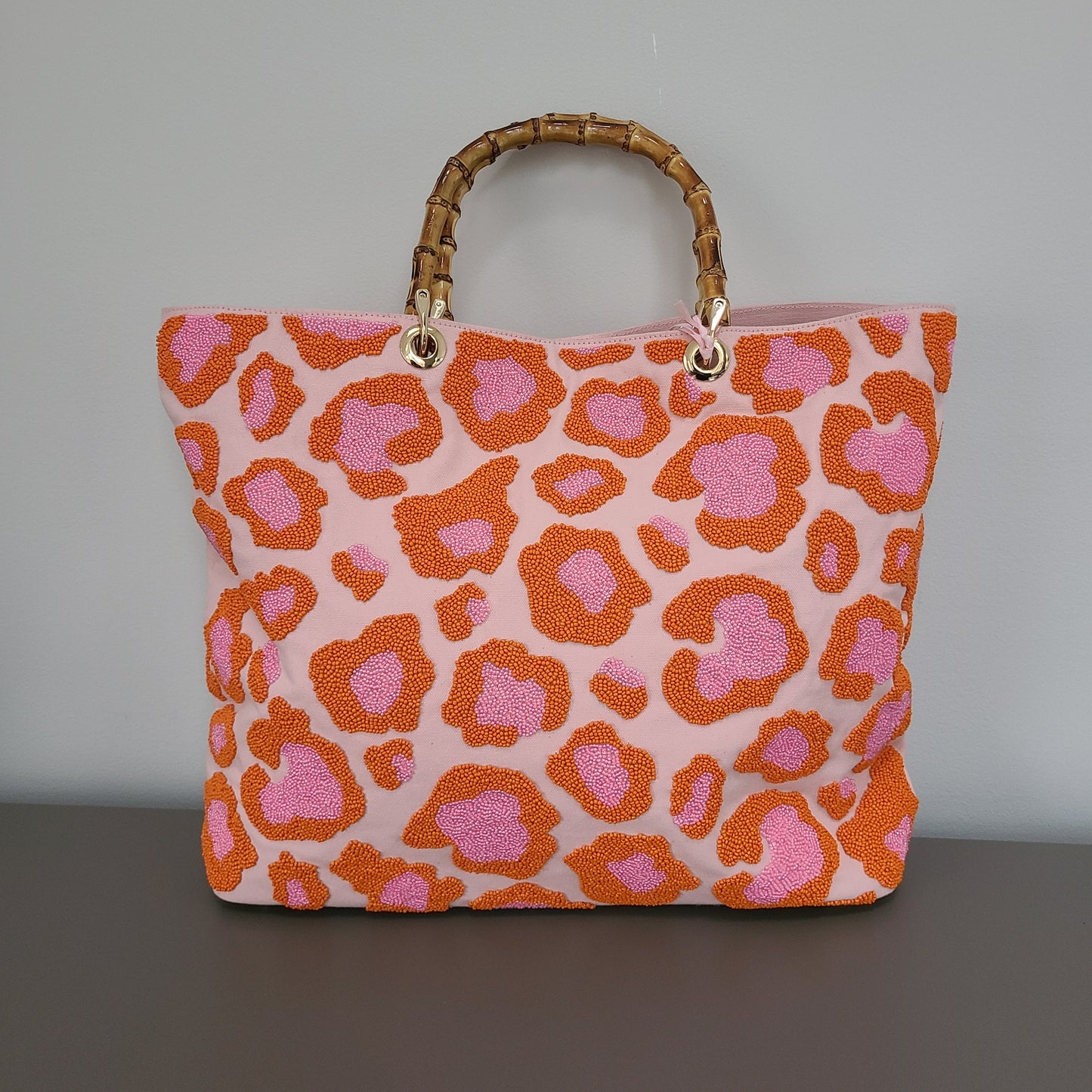 O & P Beaded Leo with Bamboo Handle