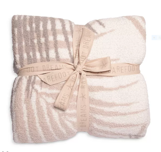 Cozy Chic Palm Leaf Blanket