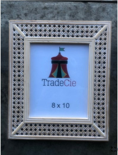 9x11x.75" Natural Cane Wall Frame, Holds 8x10
